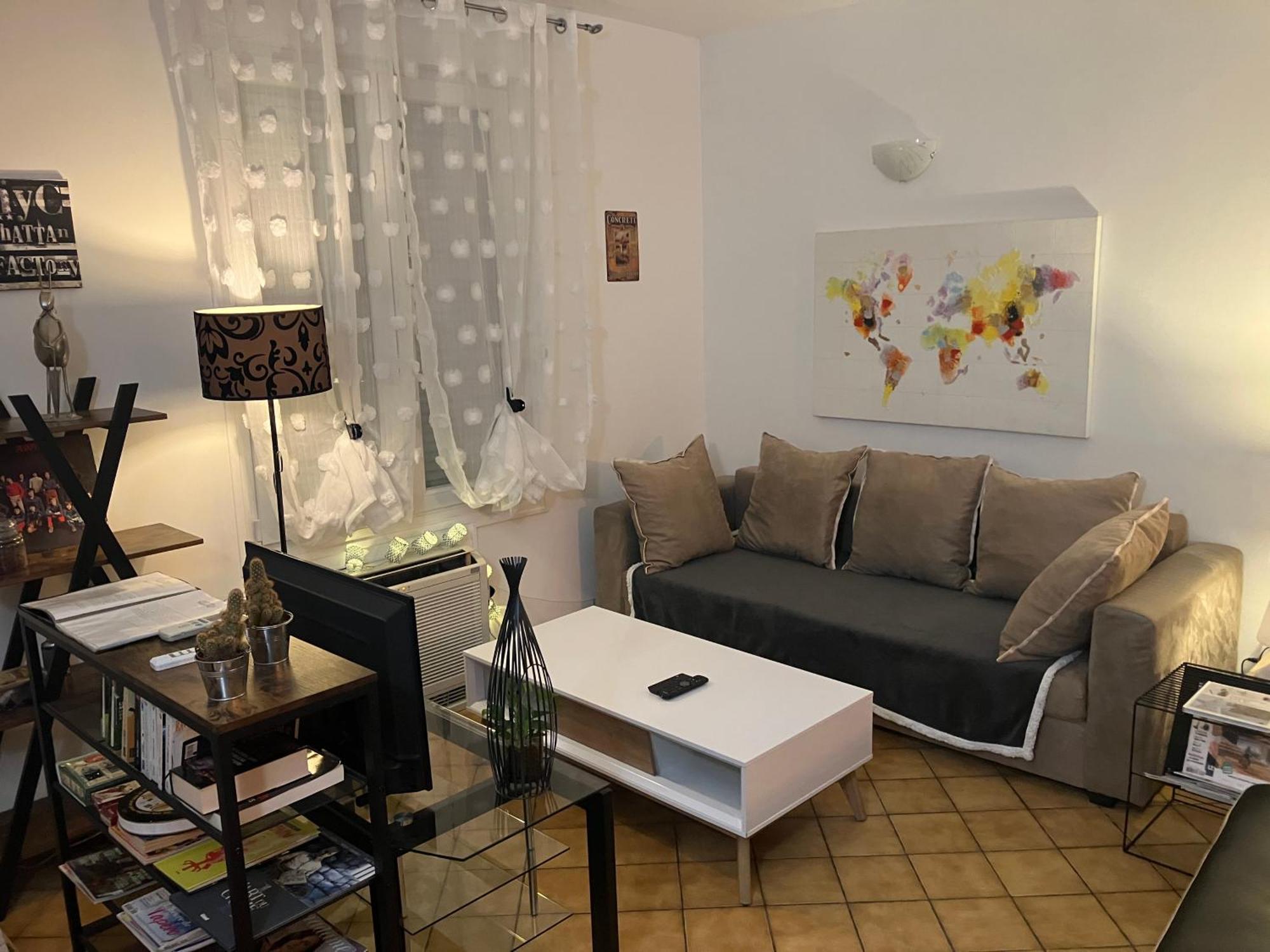 Jolie, Cozy, Confortable Maison De Ville Au Calme A 5Min Du Centre De Verdun, Parking Devant La Maison Belleville-Sur-Meuse Bagian luar foto